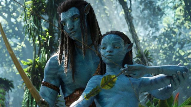 Solo tres películas siguen plantando cara a 'Avatar 2'