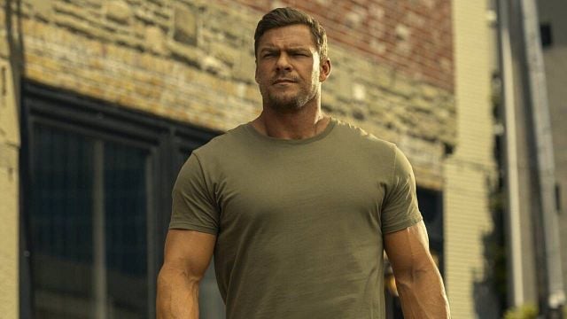 El espectáculo de acción 'Máquina de guerra' llega directamente a Netflix: Así es lo nuevo de la estrella de 'Reacher' Alan Ritchson noticias imagen