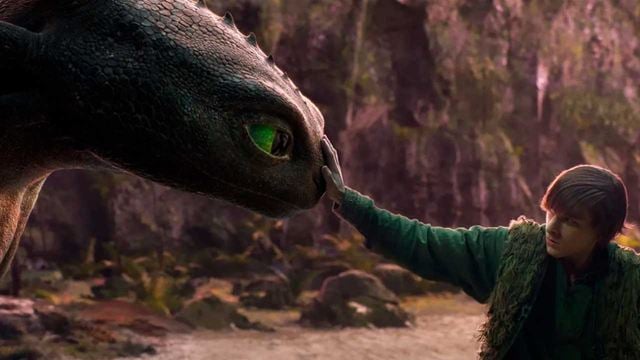 "No estamos haciendo una nueva versión toma por toma": el director del live action de 'Cómo entrenar a tu dragón' se defiende de las críticas