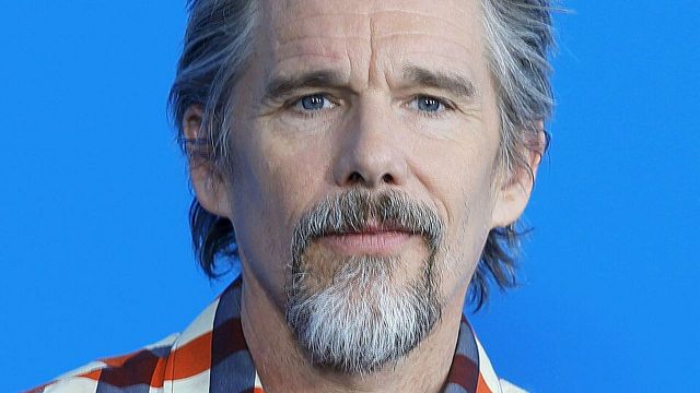 "De esas personas que usan su poder para empoderar": Ethan Hawke le debe su carrera a esta gran estrella de Hollywood fallecida noticias imagen