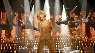 Nuevo tráiler de 'Burlesque', con Christina Aguilera noticias imagen