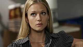 A. J. Cook regresa a 'Mentes Criminales'