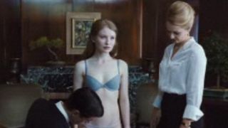 Tráiler de la nueva versión de 'La bella durmiente' noticias imagen