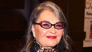 Roseanne Barr podría aparecer en 'Are You There Vodka?' de NBC