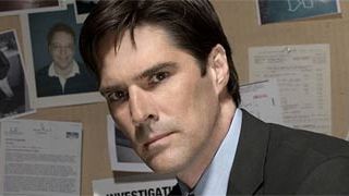 Thomas Gibson podría no continuar en 'Mentes Criminales' noticias imagen