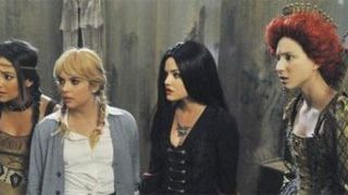 'Pretty Little Liars', muy cerca de renovar por una tercera temporada noticias imagen