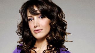 'Castle': Jennifer Beals ('Flashdance') será una agente de la CIA y ¡primera foto de la boda! noticias imagen