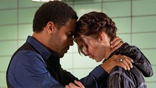 'Los juegos del hambre': Jennifer Lawrence y Lenny Kravitz posan en una nueva foto noticias imagen