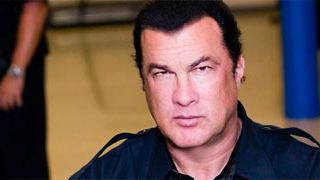 'Los mercenarios 2': Sylvester Stallone sondea a Steven Seagal para la tercera parte noticias imagen