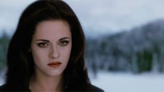 'Amanecer 2': segundo tráiler con Kristen Stewart como vampira