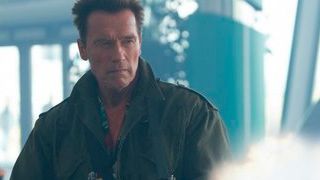 'Los mercenarios 2': clip con un tiroteo en un aeropuerto noticias imagen