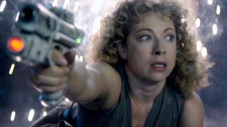 'Arrow' ficha a la madre de Laurel... ¿El primer paso para la aparición de Black Canary? noticias imagen