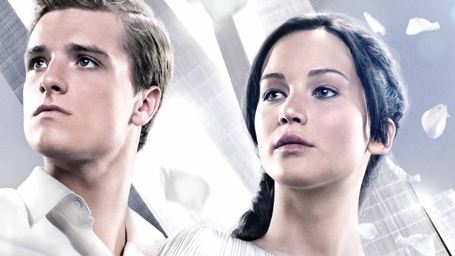 ¡EXCLUSIVA 'Los juegos del hambre: En llamas'! Katniss y Peeta en la Gira de la Victoria [PÓSTER]