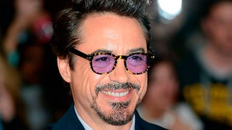 'Iron Man 3': Robert Downey Jr celebra su cumpleaños bailando el Gangnam Style noticias imagen