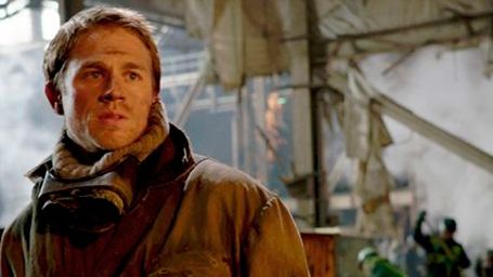 'La Liga de la Justicia': ¿Es Charlie Hunnam el Flash soñado por Warner Bros.? noticias imagen