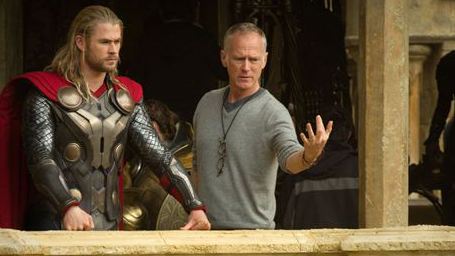 'Thor: El mundo oscuro': Natalie Portman y Alan Taylor destapan nuevos detalles