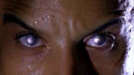 'Riddick': ¡Dos nuevos clips repletos de acción con Vin Diesel!