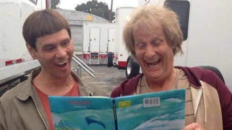 'Dos tontos muy tontos 2': Jim Carrey y Jeff Daniels nos ofrecen su mejor sonrisa