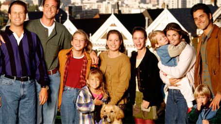 El elenco de 'Padres Forzosos' se reúne casi 20 años después... ¡En un anuncio de yogures! noticias imagen