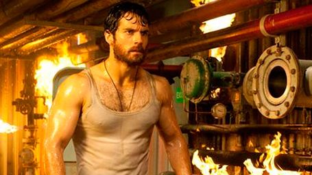 'Batman Vs. Superman': ¡Henry Cavill ya se machaca en el gimnasio! noticias imagen