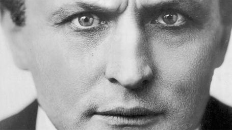 Johnny Depp podría hacer de Houdini en 'The Secret Life of Houdini' noticias imagen