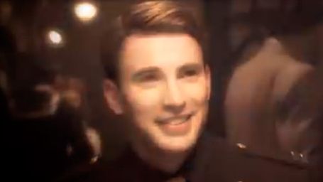 'Cincuenta sombras de Grey': Chris Evans y Sebastian Stan protagonizan un 'mashup' con 'Capitán América' noticias imagen