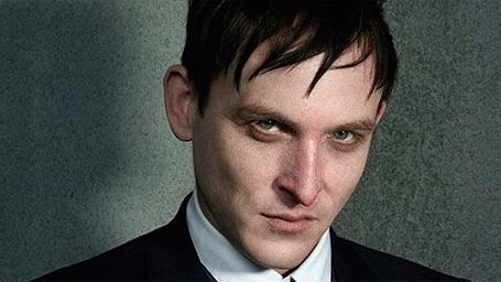 'Gotham': primera imagen de la peculiar madre de El Pingüino noticias imagen