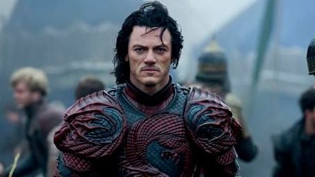 Universal contrata a un nuevo guionista para su universo compartido de monstruos noticias imagen