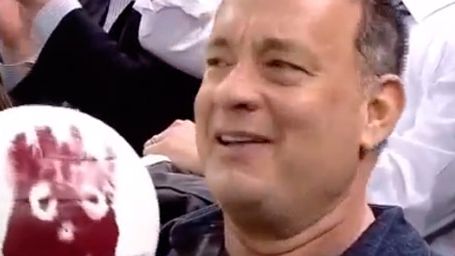 Tom Hanks se reencuentra con la pelota Wilson de 'Náufrago'