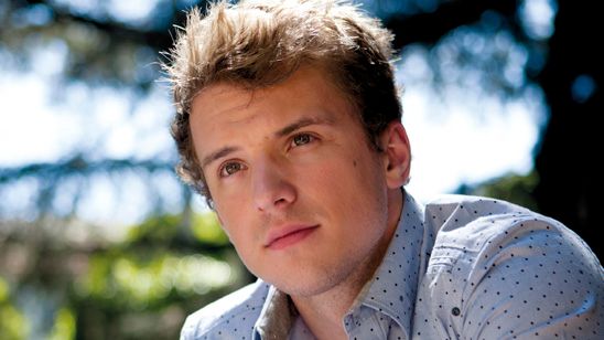 '13 horas': Freddie Stroma aparecerá en el 'thriller' de Michael Bay noticias imagen