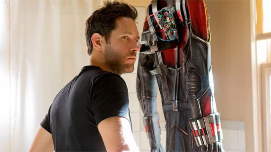 'Ant-Man': Scott Lang aumenta de tamaño en este chulísimo póster en movimiento noticias imagen
