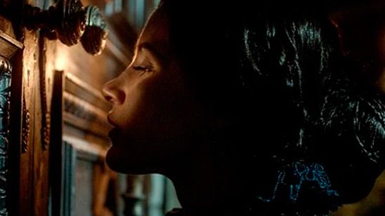 'La cumbre escarlata': Nuevos póster en movimiento de la última película de Guillermo del Toro noticias imagen