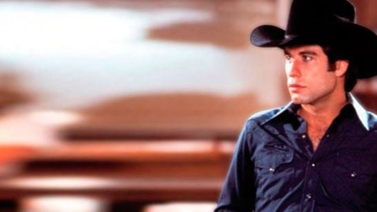 ‘Urban Cowboy’ con John Travolta será adaptada a televisión por FOX