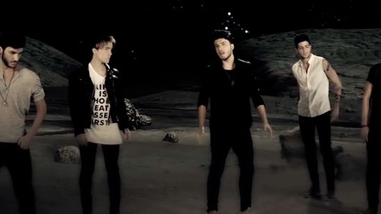 'Atrapa la bandera': Auryn protagoniza el videoclip del tema de la película, 'Te sigo' noticias imagen