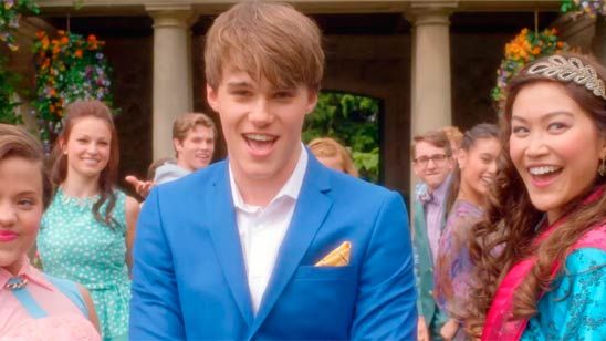 ‘Descendants’: Mira la versión de la mítica canción ‘Qué festín’ con rap incluido en este nuevo clip noticias imagen