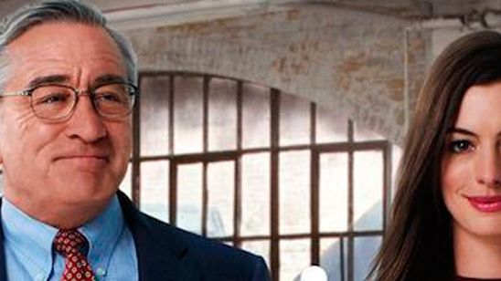‘El Becario’: Robert De Niro explica su situación laboral en el nuevo tráiler con Anne Hathaway noticias imagen
