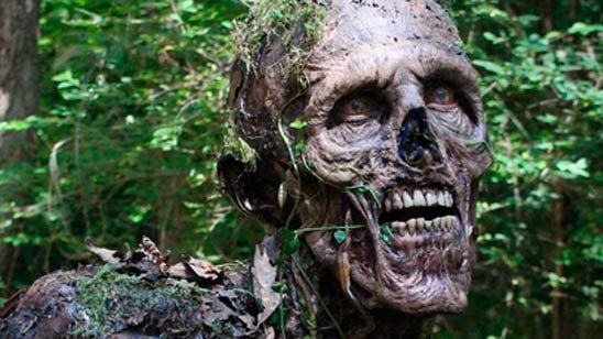 'The Walking Dead' rinde homenaje a La cosa del pantano noticias imagen
