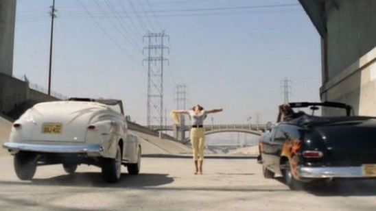 El mítico puente de la calle 6, escenario de películas como 'Grease' o 'Terminator 2', será derruido noticias imagen