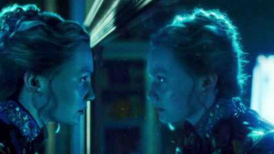 'Alicia a través del espejo': nuevo tráiler de la secuela protagonizada por Mia Wasikowska y Johnny Depp