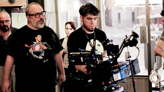 'El bar': Entrevistamos a Álex de la Iglesia durante el rodaje de su última cinta noticias imagen