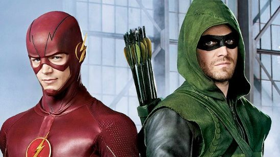 Stephen Amell clarifica sus comentarios sobre cómo afectará 'Flashpoint' a 'Arrow' noticias imagen