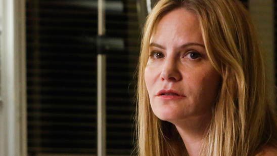 'Atypical': Netflix da luz verde a una comedia de humor negro protagonizada por Jennifer Jason Leigh noticias imagen