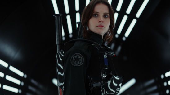 'Rogue One: Una historia de Star Wars': Jyn Erso, K-2SO Y Orson Krennic, protagonistas de las nuevas imágenes noticias imagen