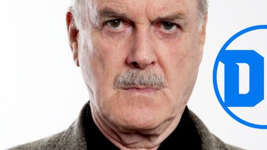 'La Liga de la Justicia': Nuevos rumores apuntan a que John Cleese interpretará a Wintergreen, compañero de Deathstroke noticias imagen