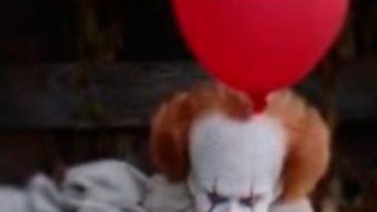 'It': Nueva y aterradora imagen de Pennywise en el 'remake' de Andrés Muschietti 