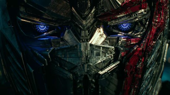 'Transformers: El último caballero' lanza spot y Michael Bay afirma que deja la franquicia noticias imagen