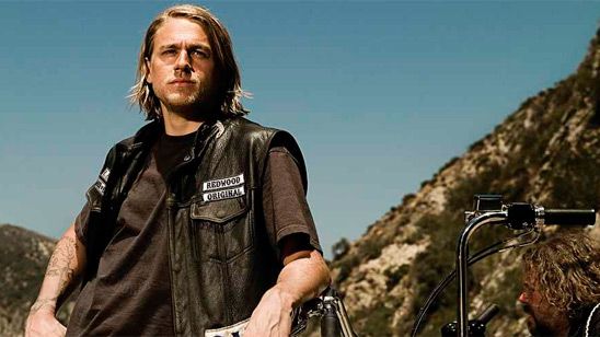 Charlie Hunnam odia rodar escenas de sexo y tiene una buena razón noticias imagen