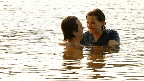 'Dirty Dancing': Nuevas imágenes de la adaptación televisiva incluyendo la famosa escena del lago