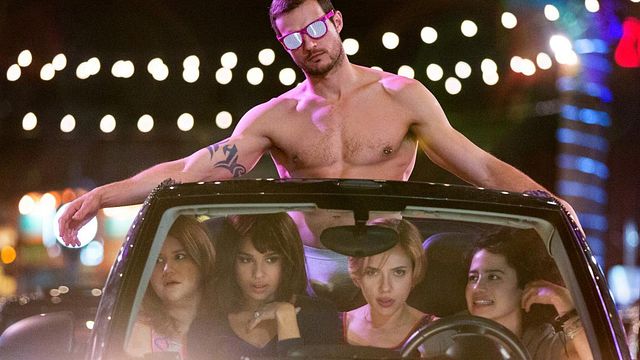 'Una noche fuera de control': Scarlett Johansson se desmadra en el nuevo tráiler de la película noticias imagen