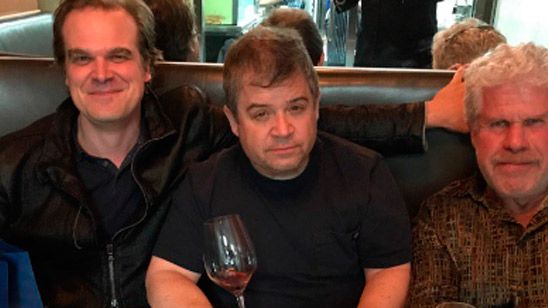 'Hellboy: Rise of the Blood Queen': Ron Perlman y David Harbour quedan para cenar junto a Patton Oswalt noticias imagen